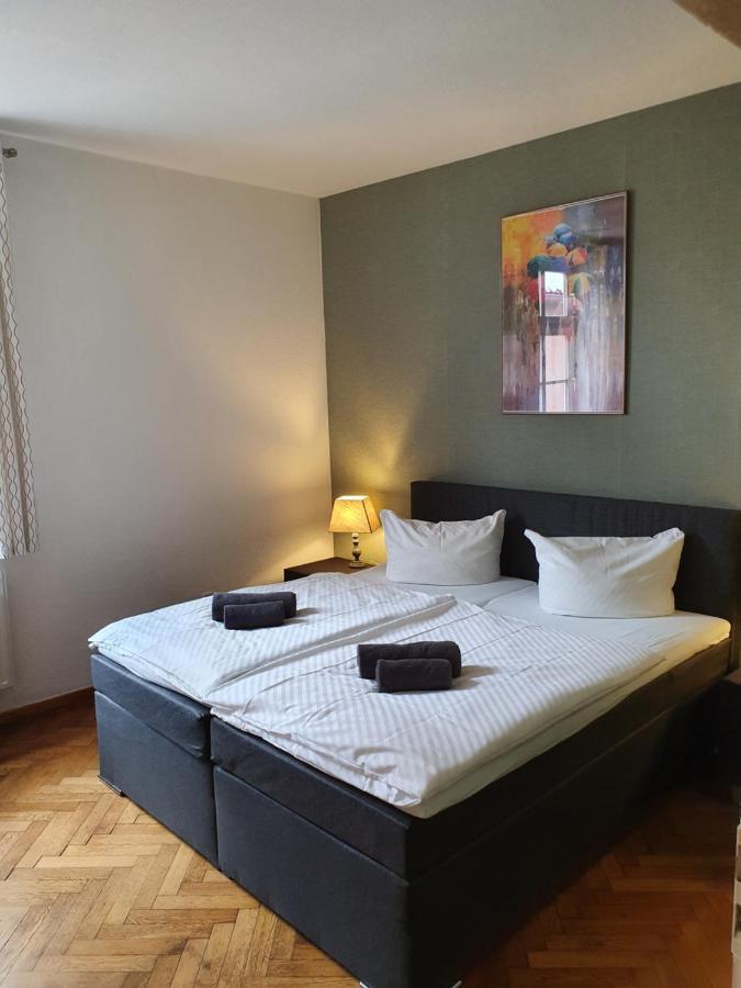 Hotel Restaurant Zum Hollaender Hof Abádszalók ภายนอก รูปภาพ